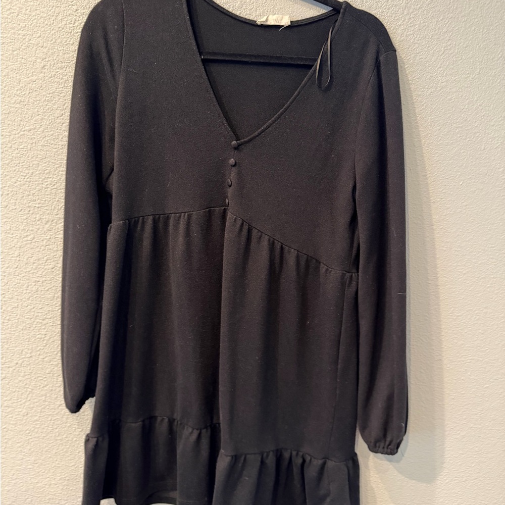 Women's Black V-Neck Long Sleeve Peplum Tunic Dress